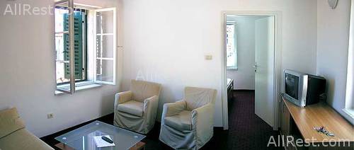 Slavija Hotel 8